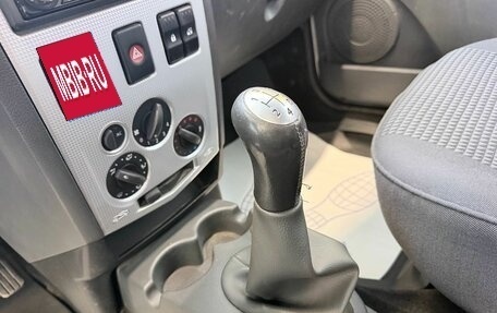 Renault Logan I, 2007 год, 409 000 рублей, 13 фотография