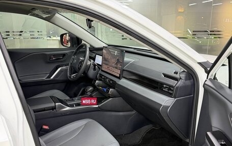 Toyota RAV4, 2025 год, 4 150 000 рублей, 6 фотография