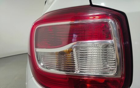 Renault Logan II, 2017 год, 665 000 рублей, 11 фотография