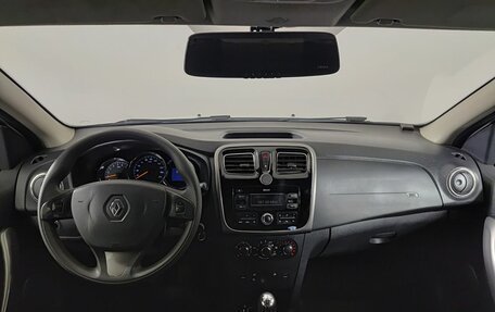 Renault Logan II, 2017 год, 665 000 рублей, 17 фотография