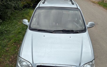 KIA Carnival III, 2005 год, 400 000 рублей, 7 фотография