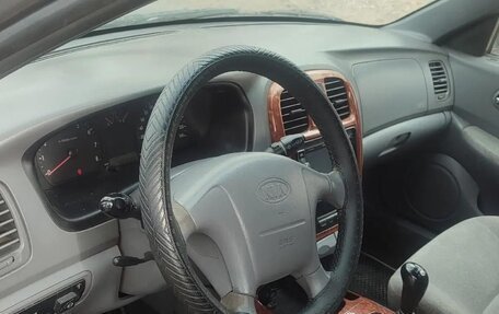 KIA Magentis I, 2001 год, 300 000 рублей, 8 фотография