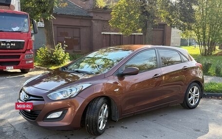 Hyundai i30 II рестайлинг, 2013 год, 950 000 рублей, 5 фотография