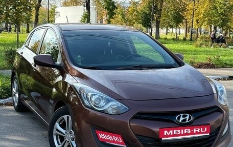 Hyundai i30 II рестайлинг, 2013 год, 950 000 рублей, 2 фотография