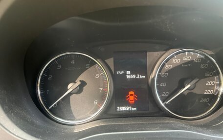 Mitsubishi Outlander III рестайлинг 3, 2015 год, 1 300 000 рублей, 6 фотография