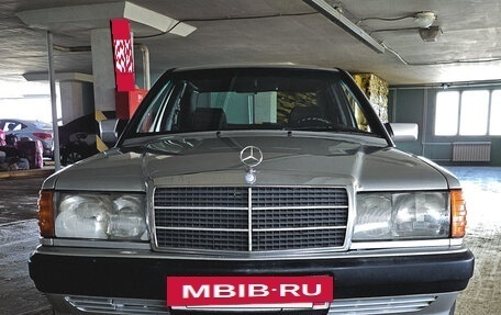 Mercedes-Benz 190 (W201), 1993 год, 799 000 рублей, 2 фотография