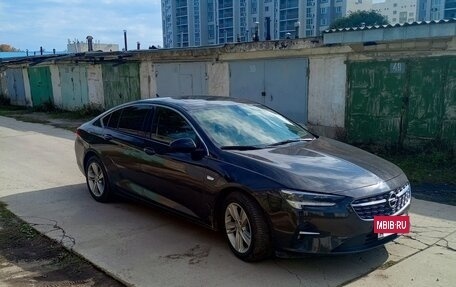 Opel Insignia II рестайлинг, 2021 год, 1 950 000 рублей, 3 фотография