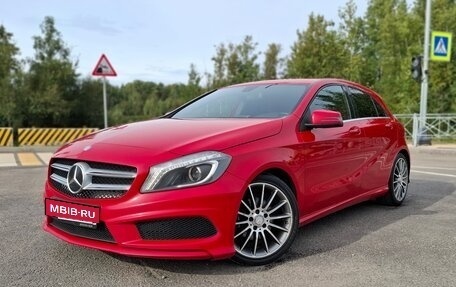 Mercedes-Benz A-Класс, 2014 год, 1 380 000 рублей, 1 фотография