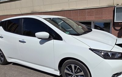 Nissan Leaf II, 2019 год, 2 200 000 рублей, 1 фотография