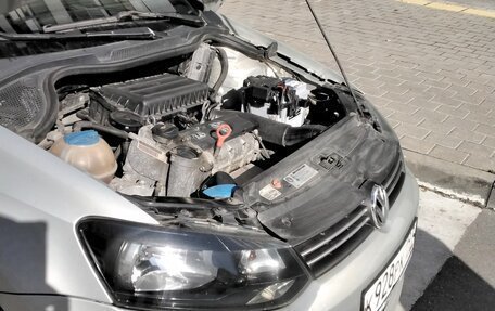 Volkswagen Polo VI (EU Market), 2011 год, 500 000 рублей, 10 фотография