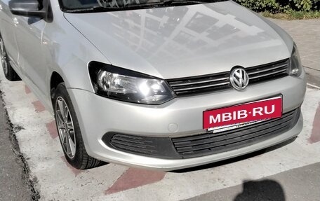 Volkswagen Polo VI (EU Market), 2011 год, 500 000 рублей, 13 фотография