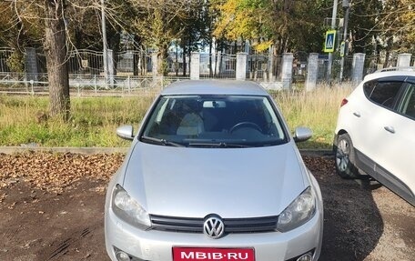 Volkswagen Golf VI, 2009 год, 650 000 рублей, 1 фотография