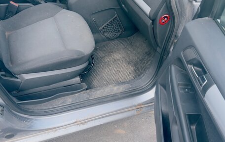 Opel Zafira B, 2006 год, 350 000 рублей, 19 фотография