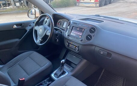 Volkswagen Tiguan I, 2011 год, 1 320 000 рублей, 11 фотография
