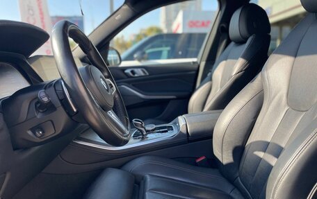 BMW X5, 2019 год, 6 750 000 рублей, 26 фотография
