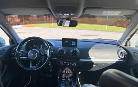 Audi A3, 2018 год, 1 650 000 рублей, 12 фотография
