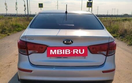 KIA Rio III рестайлинг, 2015 год, 980 000 рублей, 11 фотография