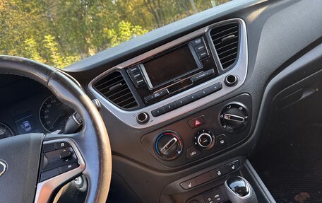 Hyundai Solaris II рестайлинг, 2017 год, 1 190 000 рублей, 3 фотография