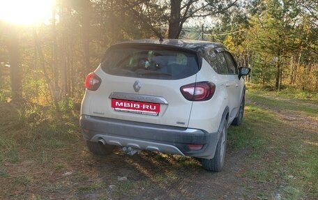 Renault Kaptur I рестайлинг, 2017 год, 1 300 000 рублей, 3 фотография