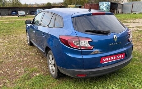 Renault Megane III, 2011 год, 480 000 рублей, 2 фотография