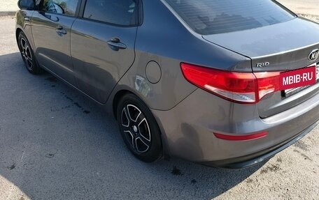 KIA Rio III рестайлинг, 2015 год, 1 000 050 рублей, 8 фотография