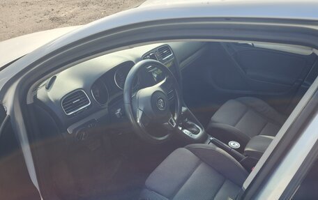 Volkswagen Golf VI, 2009 год, 650 000 рублей, 5 фотография