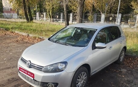 Volkswagen Golf VI, 2009 год, 650 000 рублей, 2 фотография