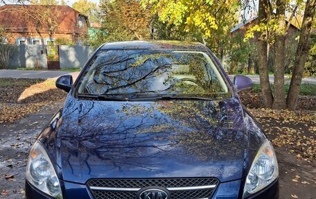 KIA cee'd I рестайлинг, 2009 год, 900 000 рублей, 1 фотография