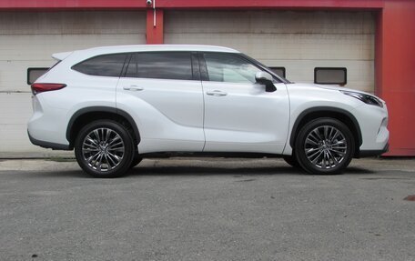 Toyota Highlander, 2026 год, 5 190 000 рублей, 3 фотография