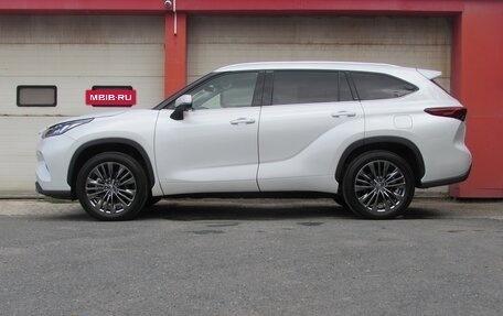 Toyota Highlander, 2026 год, 5 190 000 рублей, 9 фотография