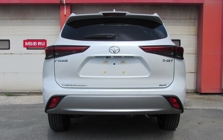 Toyota Highlander, 2026 год, 5 190 000 рублей, 14 фотография