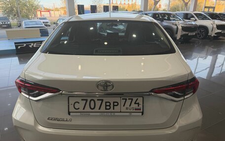 Toyota Corolla, 2022 год, 1 945 000 рублей, 6 фотография
