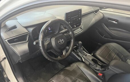 Toyota Corolla, 2022 год, 1 945 000 рублей, 9 фотография