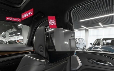 Cadillac Escalade V, 2023 год, 12 400 000 рублей, 31 фотография