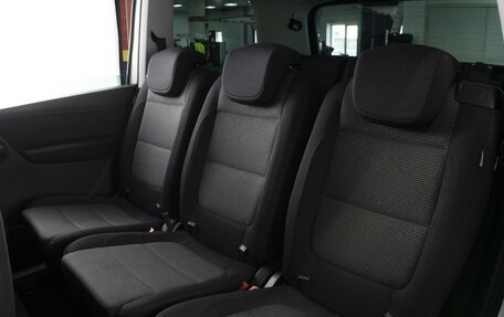 Volkswagen Sharan II, 2013 год, 1 210 000 рублей, 7 фотография