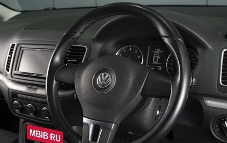 Volkswagen Sharan II, 2013 год, 1 210 000 рублей, 12 фотография
