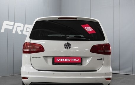 Volkswagen Sharan II, 2013 год, 1 210 000 рублей, 4 фотография
