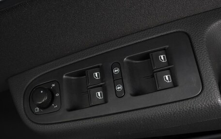 Volkswagen Sharan II, 2013 год, 1 210 000 рублей, 20 фотография