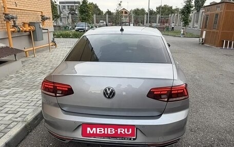 Volkswagen Passat B8 рестайлинг, 2020 год, 3 350 000 рублей, 5 фотография