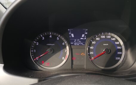 Hyundai Solaris II рестайлинг, 2012 год, 620 000 рублей, 7 фотография