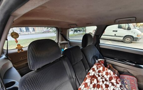 Mitsubishi Grandis, 2005 год, 850 000 рублей, 6 фотография