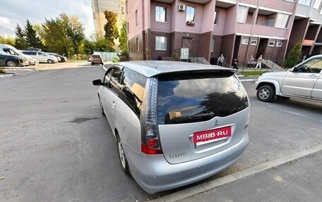 Mitsubishi Grandis, 2005 год, 850 000 рублей, 2 фотография