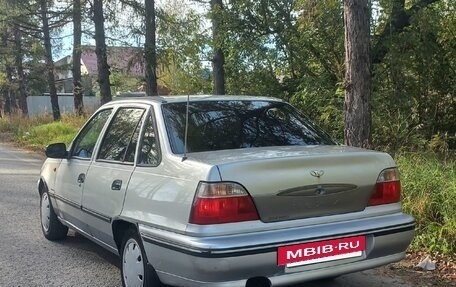 Daewoo Nexia I рестайлинг, 2004 год, 125 000 рублей, 4 фотография