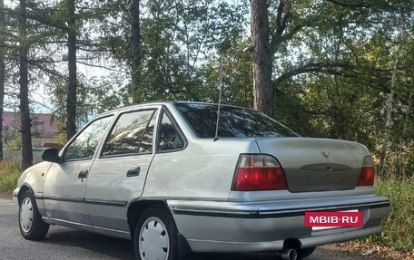 Daewoo Nexia I рестайлинг, 2004 год, 125 000 рублей, 15 фотография