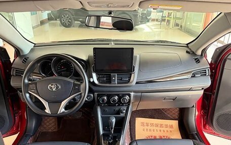 Toyota Yaris XP150 рестайлинг, 2023 год, 1 730 000 рублей, 12 фотография
