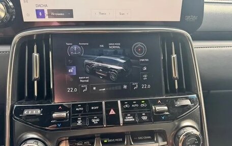 Lexus LX, 2024 год, 15 999 999 рублей, 3 фотография