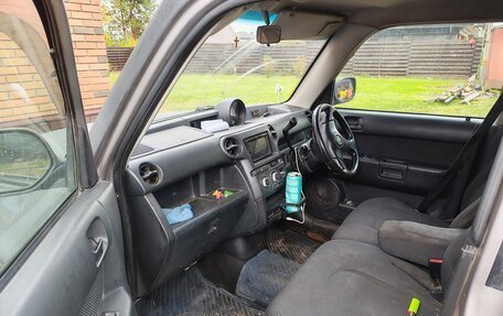 Toyota bB I рестайлинг, 2002 год, 110 000 рублей, 8 фотография