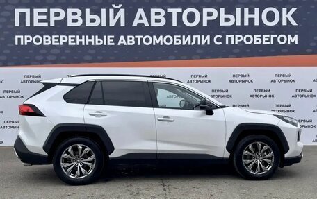 Toyota RAV4, 2024 год, 3 499 900 рублей, 4 фотография