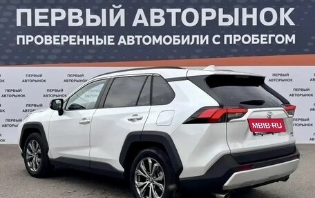 Toyota RAV4, 2024 год, 3 499 900 рублей, 7 фотография