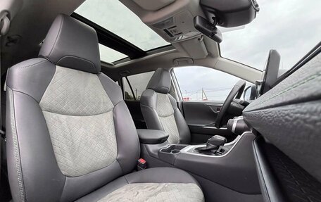 Toyota RAV4, 2024 год, 3 499 900 рублей, 17 фотография